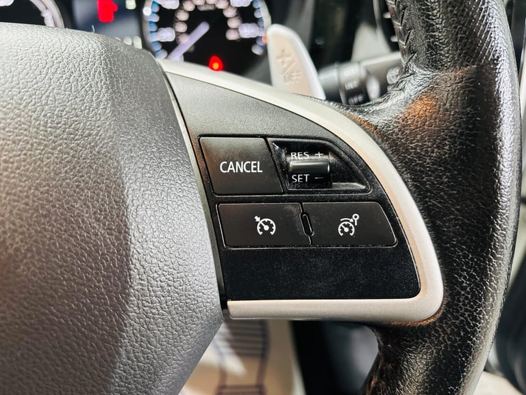 2014 Mitsubishi Outlander 2.0h 12kWh GX4h CVT 4WD Euro 5 (s/s) 5dr ESTATE Petrol/Electric Hybrid ...