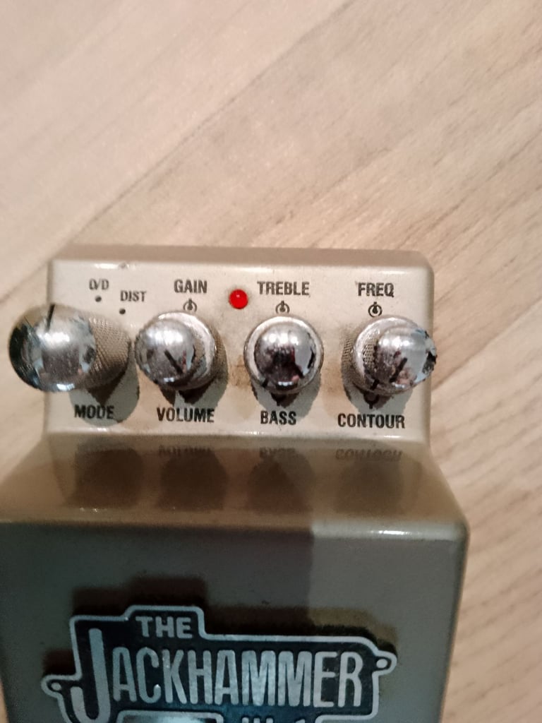 Marshall MG30 DFX amp with a marshall Jackhammer peddle and 2 leads with headphones 