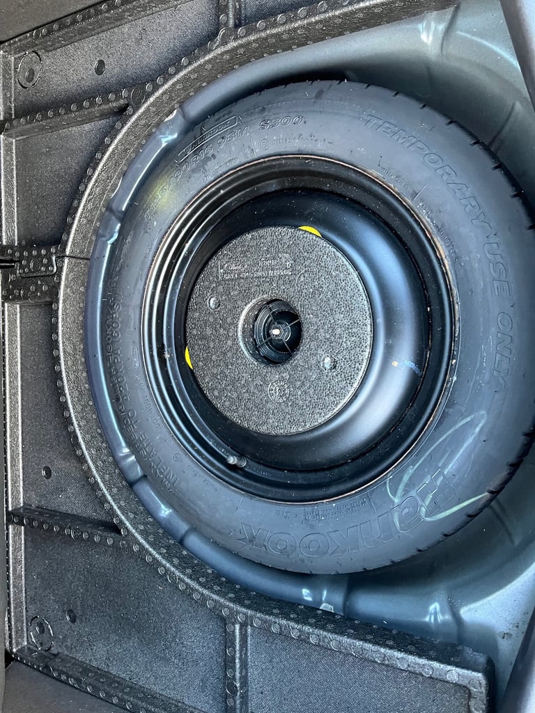 2014 Ford Focus 1.6 125 Titanium Navigator 5dr Powershift HATCHBACK Petrol Automatic