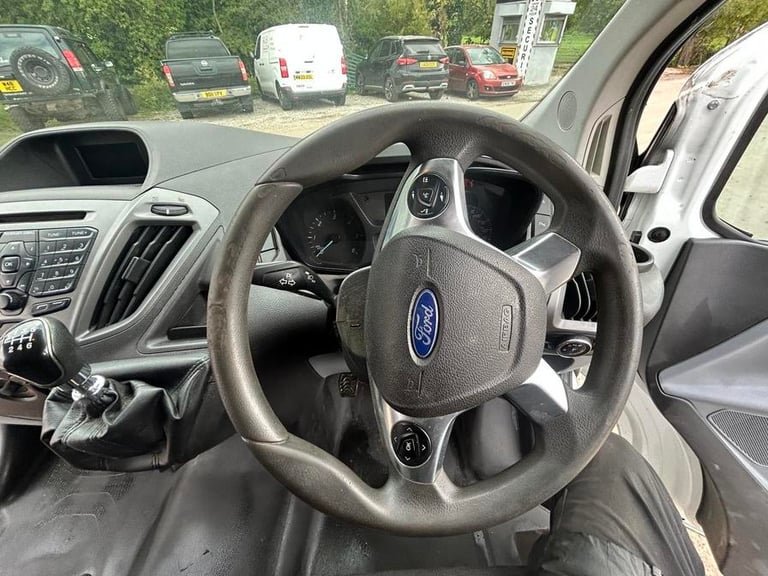 2018 Ford Transit Custom 2.0 TDCi 105ps Low Roof Van PANEL VAN DIESEL Manual
