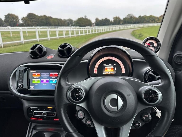 2016 smart fortwo 0.9 Turbo Prime Premium Plus 2dr Auto COUPE Petrol Automatic