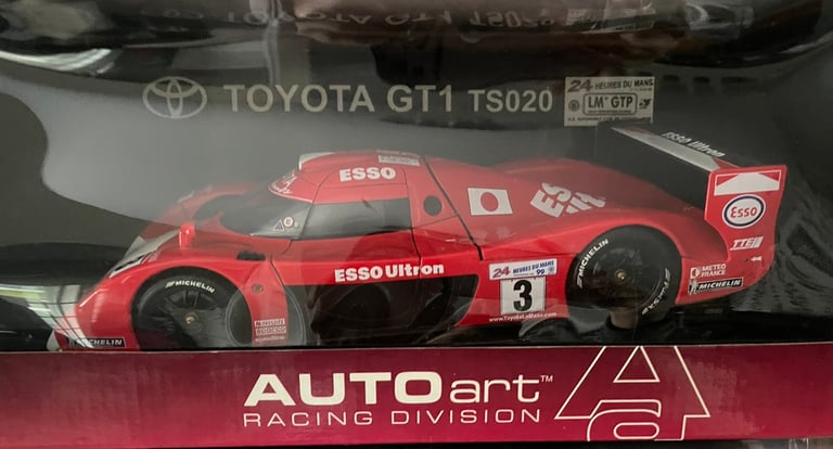 image for Autoart Toyota GT1 TS020 1/18