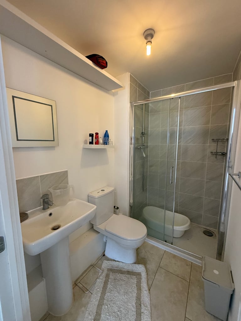 3 Bedroom House In Tower Road , Dartford , DA17 6HX