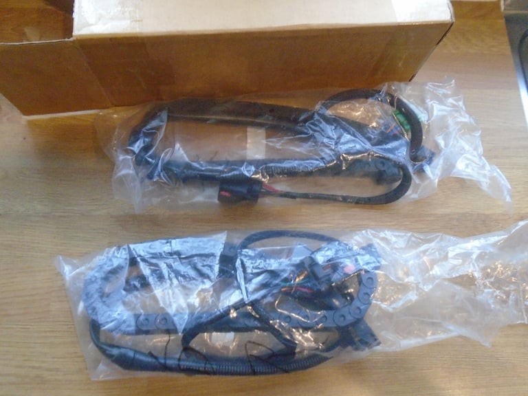 Chrysler Voyager &Grand 02/08 Power Sliding Door Wiring Harness Left &Right  