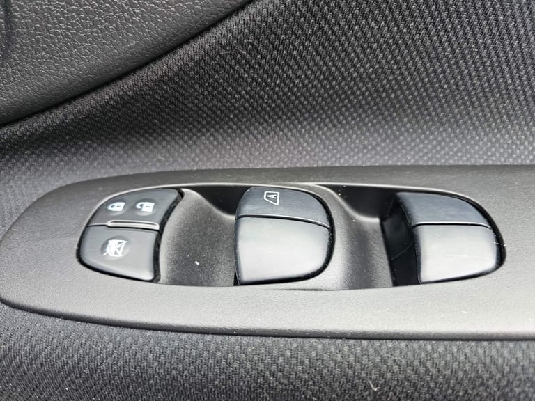 WE HAVE 4 MORE SERENA IN STOCK