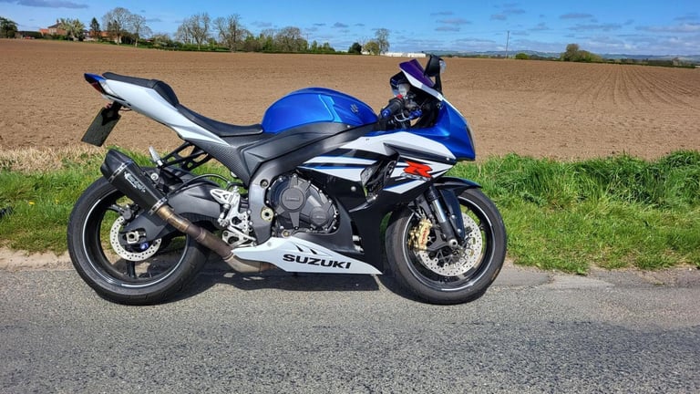2014 14 SUZUKI GSXR 1000 L4 GSXR1000 SUPERBIKE SPORT BLUE  WHITE HPI CLEAR