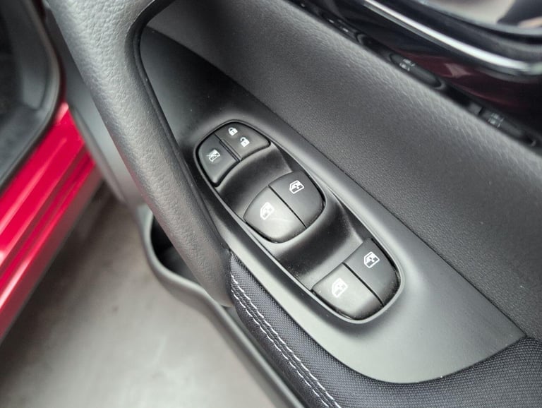 2020 Nissan Qashqai 1.3 DIG-T Acenta Premium SUV 5dr Petrol Manual Euro 6 (s/s) (140 ps) - ALLO H...