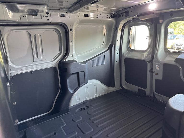 2024 Ford Transit Courier 1.0 EcoBoost 125ps Active Van Van Petrol Manual