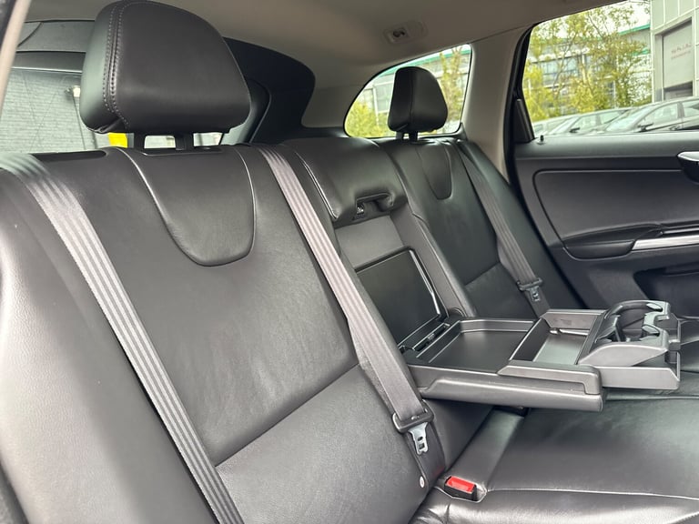 2017 Volvo XC60 2.0 D4 SE Lux Nav SUV 5dr Diesel Auto Euro 6 (s/s) (190 ps)