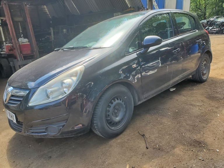 BREAKING: VAUXHALL CORSA D	1.3d	colour:	Z20R	, engine: Z13DTJ