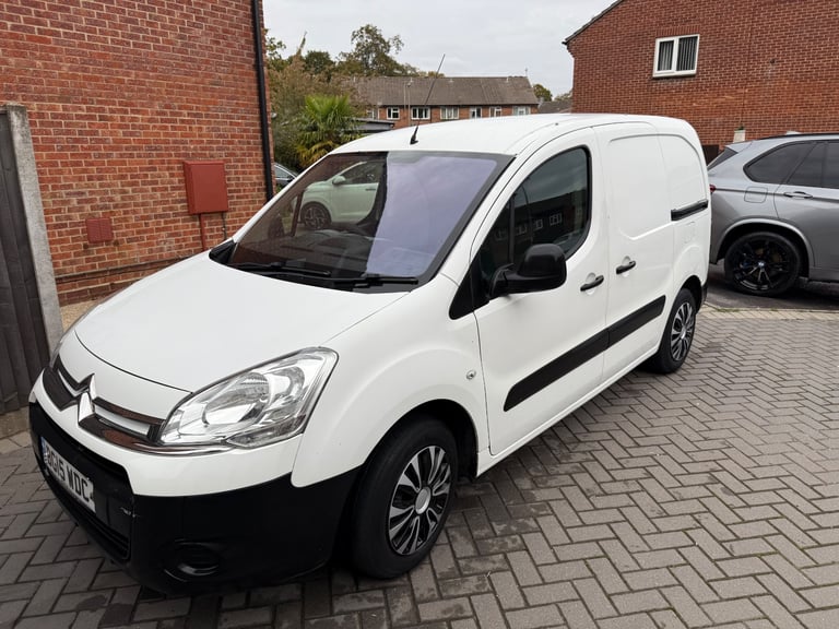 Citroen, BERLINGO, Panel Van, 2015, Manual, 1560 (cc)