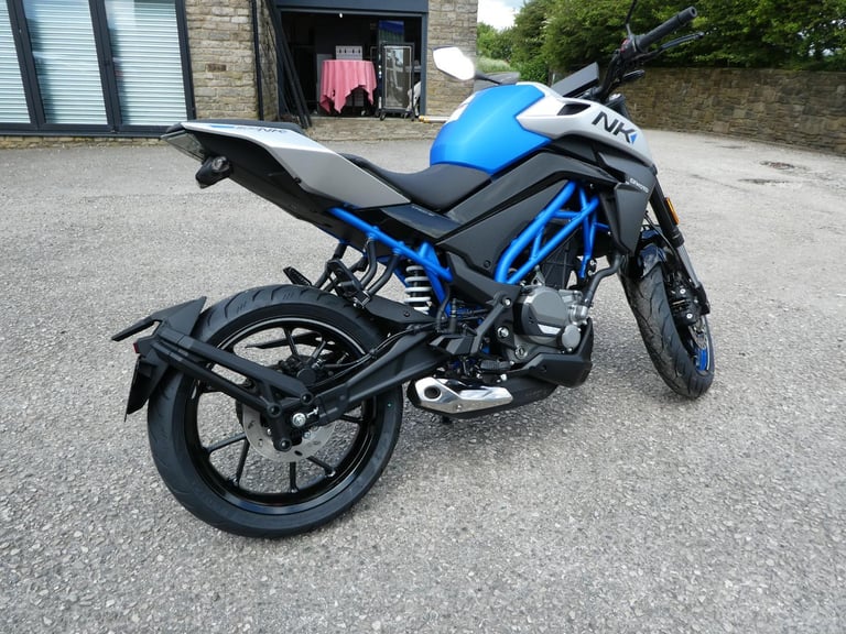 CFMoto NK 300
