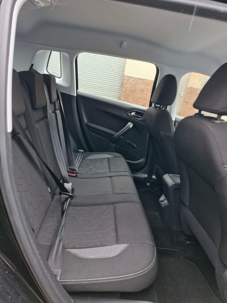 Peugeot, 2008, Hatchback, 2017, Manual, 1199 (cc), 5 doors