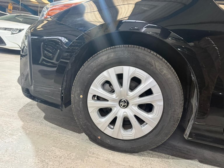 2022 Toyota Prius 1.8L PRIUS HYBRID PETROL Hybrid