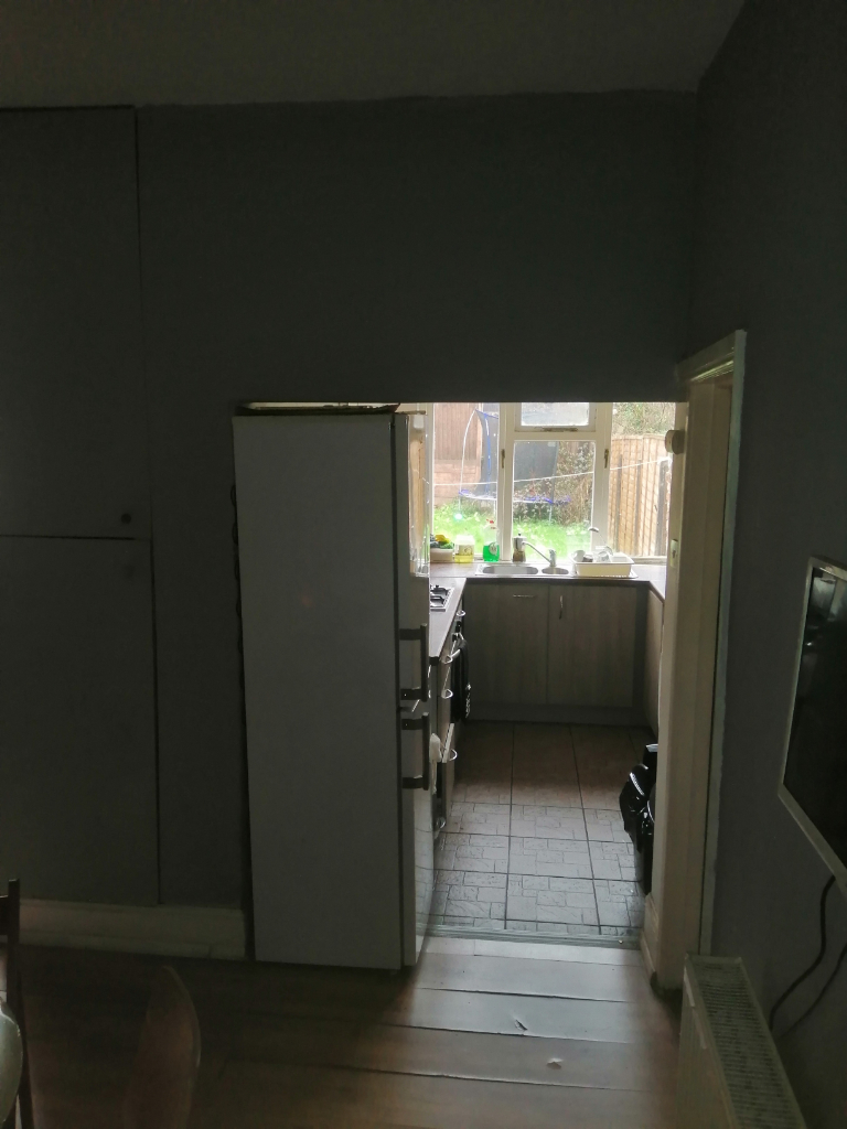 1 single room to rent in salford 