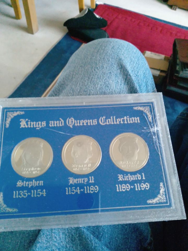 Kings and Queens coin collection x 11
