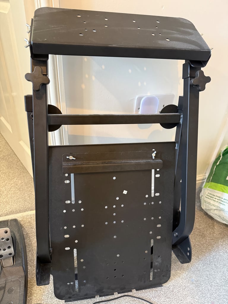 Logitech G29 Racing Steering Wheel And Stand