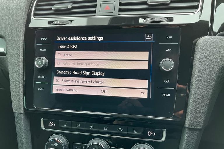 2019 Volkswagen Golf 2.0 TSI R Hatchback 5dr Petrol DSG 4Motion Euro 6 (s/s) (300 ps) Automatic H...