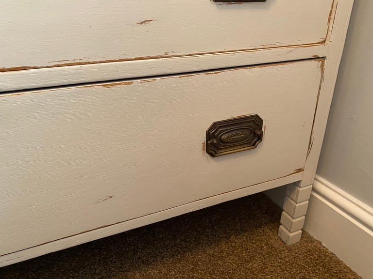 Distressed Look Chest of Draws