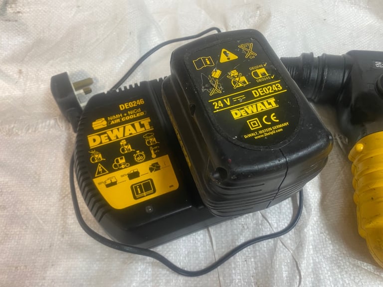 DeWALT DW004 24volt SDS HammerDrill