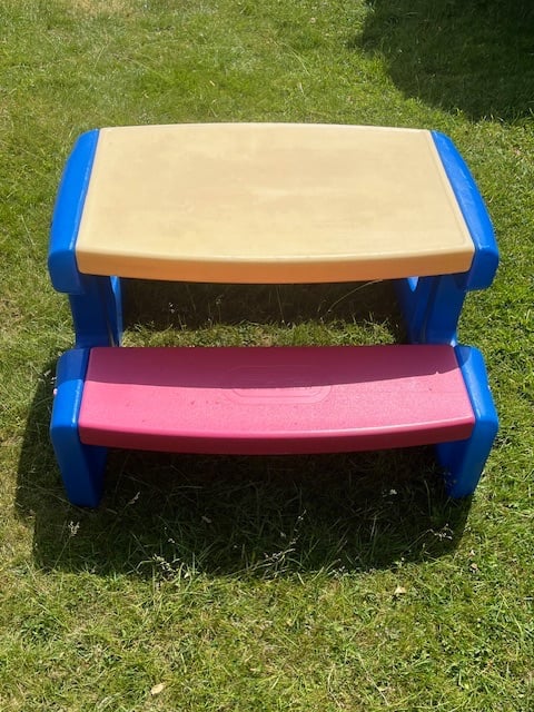 LITTLE TIKES LARGE PICNIC TABLE - PRIMARY COLOURS - HARDLY USED EXCELLENT CONDITION!