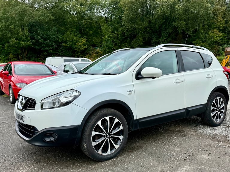 image for 2012 NISSAN QASHQAI 1.6 N-TEC+ 117PS WHITE with PANROOF &amp; FULL SERVICE HISTORY