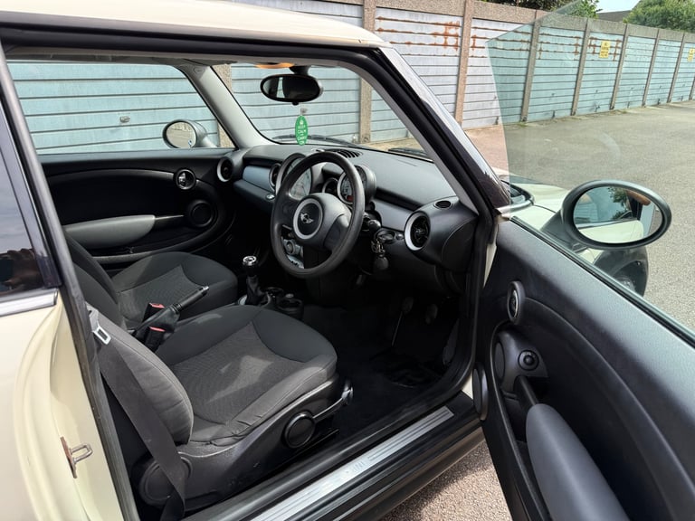 Mini, HATCHBACK, Hatchback, 2010, Manual, 1598 (cc), 3 doors
