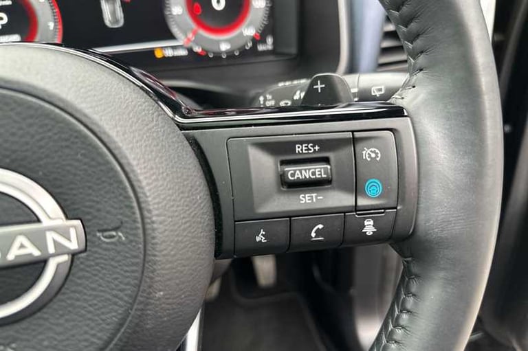 2023 Nissan Qashqai 1.3 DIG-T MH 158 TEKNA 5DR XTRONIC Hatchback Petrol Automatic