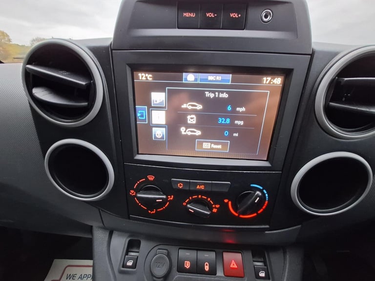 2017 Peugeot Partner 1.6 BlueHDi 651 Professional Panel Van 5dr Diesel Manual L1 (112 g/km, 73.9 ...