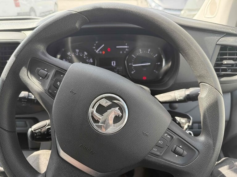 2020 Vauxhall Vivaro 1.5 Turbo D 2900 Sportive LWB AIR CON Manual L2 H1 Euro 6 (s/s) (100 ps) 1. ...