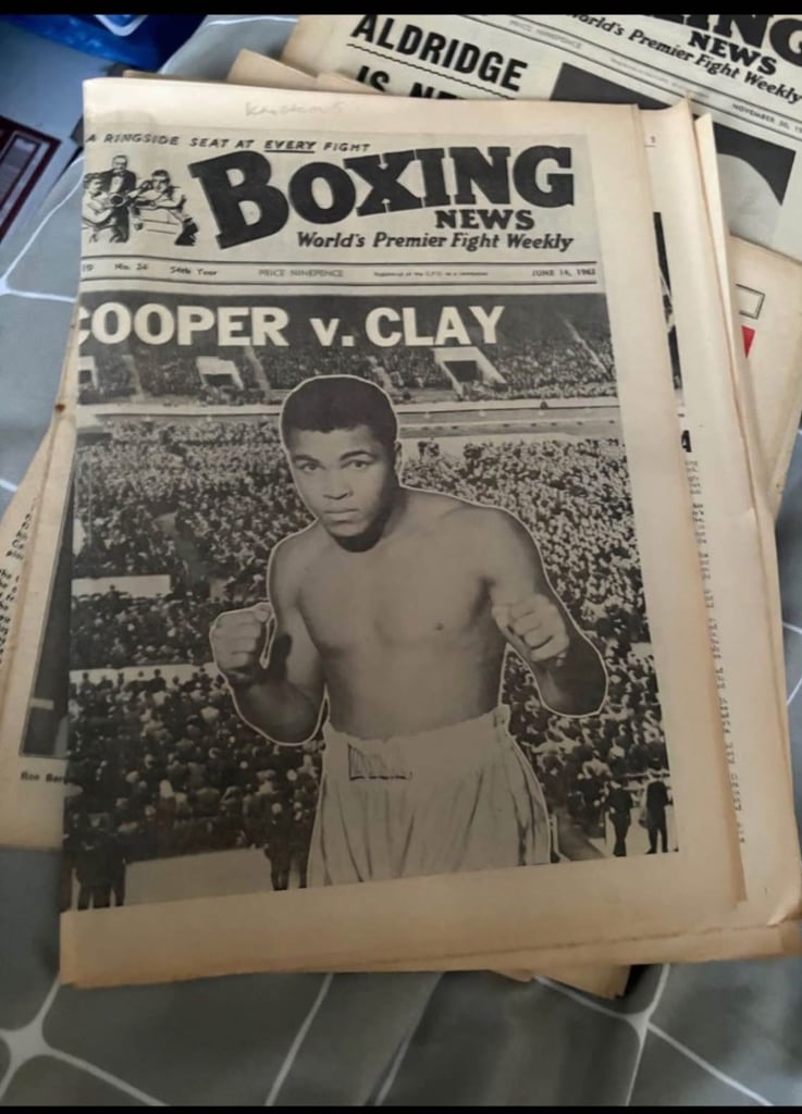 image for Boxing newspapers