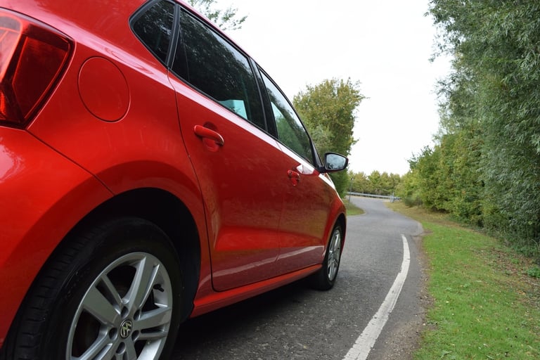 VOLKSWAGEN POLO 1.4 TDI BlueMotion Tech Match Red Manual Diesel 2016