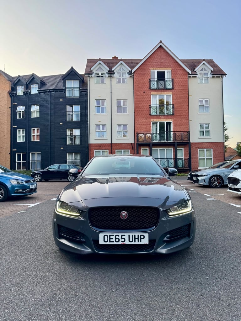 Jaguar XE R-Sport 2.0 Diesel Automatic