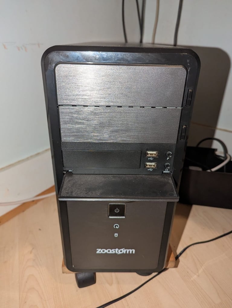 DESKTOP COMPUTRR TOWER