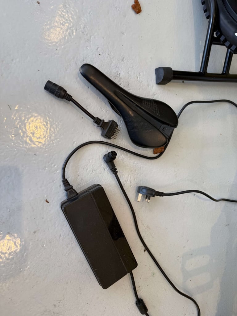 2025 GIANT CYCLES TRANCE E+ XL Pro Frame with Speedbox E-Bike Electric Manual