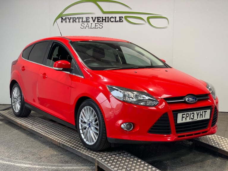 2013 Ford Focus 1.6 TDCi Zetec Euro 5 (s/s) 5dr HATCHBACK Diesel Manual