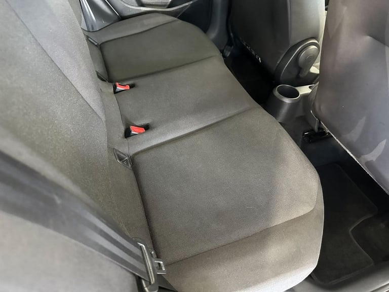 2021 Volkswagen up! 1.0 R-Line Hatchback 5dr Petrol Manual Euro 6 (s/s) (65 ps) Hatchback Petrol ...