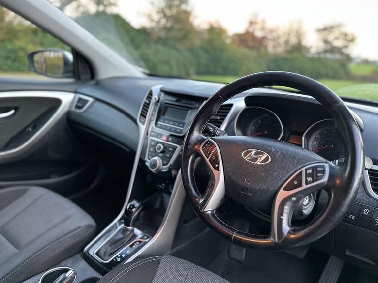 2016 Hyundai i30 1.6 CRDi Blue Drive SE DCT Euro 6 (s/s) 5dr HATCHBACK Diesel Automatic