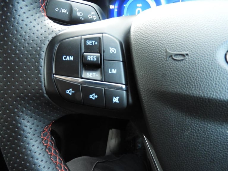 2023 Ford Fiesta 1.0 EcoBoost Hybrid mHEV 125 ST-Line X Edition 5dr HATCHBACK PETROL Manual