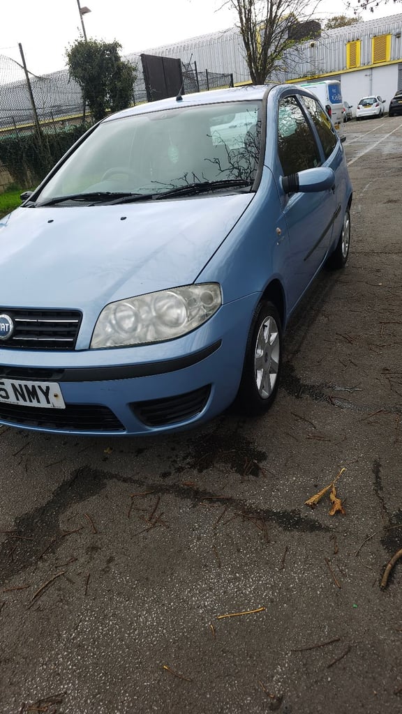 Fiat, PUNTO, Hatchback, 2005, Manual, 1242 (cc), 3 doors