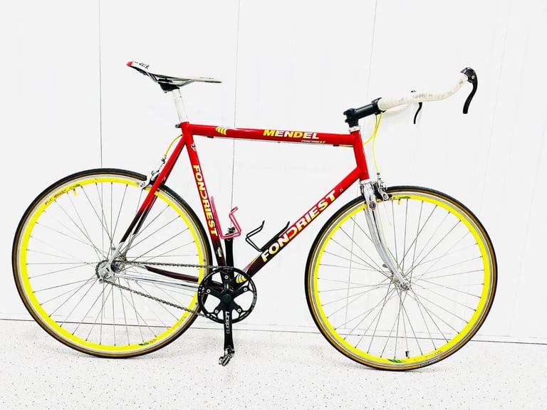 image for FONDRIEST Size/L Super LW Single Speed Road Bike Fully Serviced