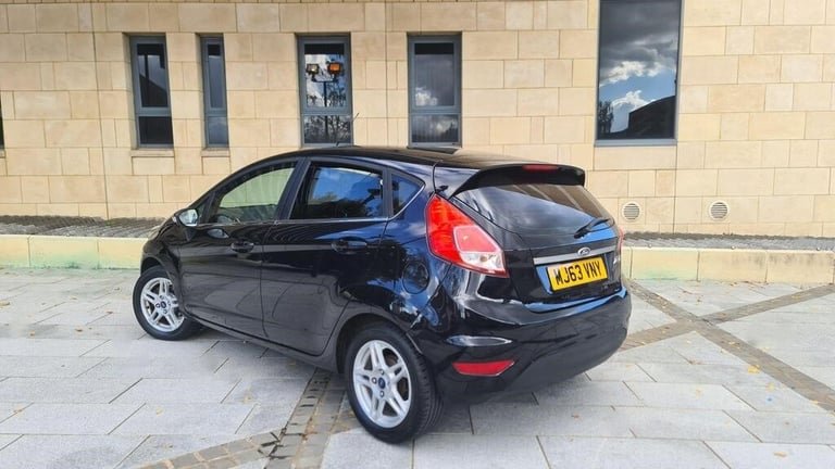 2013 Ford Fiesta 1.25 82 Zetec 5dr HATCHBACK Petrol Manual
