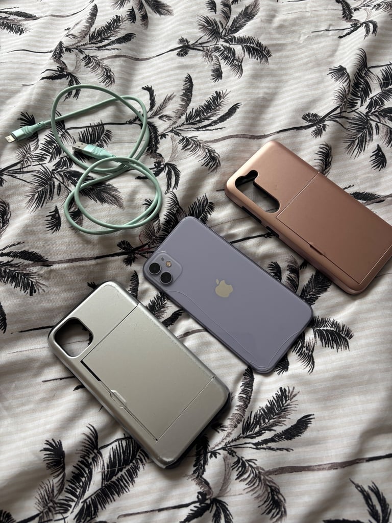 image for IPHONE 11 100 battery health 