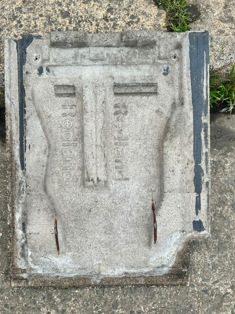 ARMOY bangor blue slates chimney pots floor ridge roof tiles reclaimed