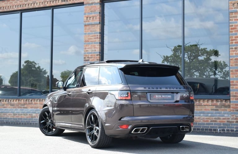 2021 62 LAND ROVER RANGE ROVER SPORT 5.0 P575 V8 SVR CARBON EDITION SUV 5DR PETR