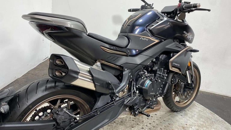 cf moto NK 800 Naked Petrol Manual Euro 5 (95 ps)