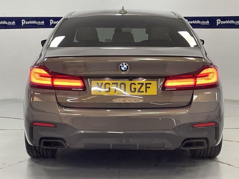 2020 BMW 5 Series 4.4 M550i V8 Saloon 4dr Petrol Steptronic xDrive Euro 6 (s/s) (530 ps) - AA Sal...