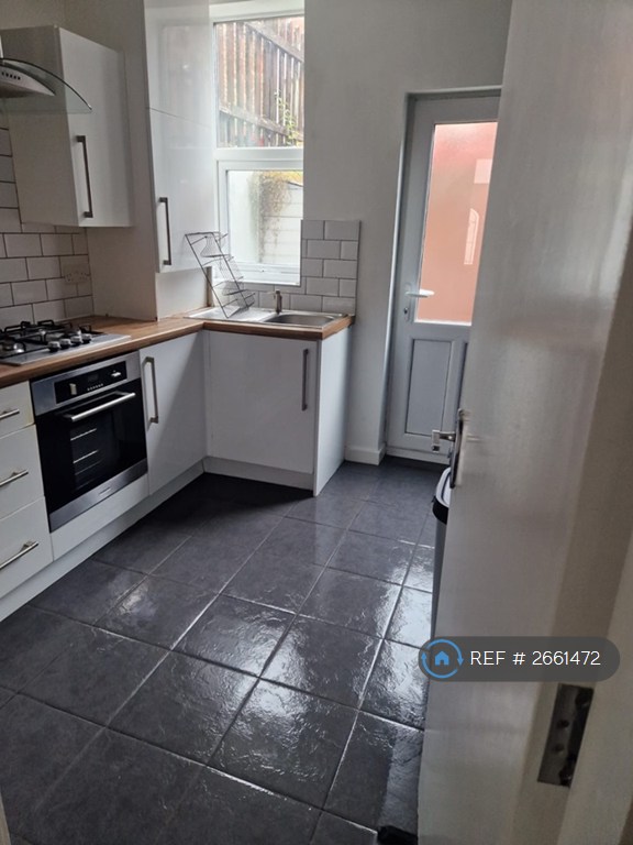 4 bedroom house in Alderson Road, Liverpool, L15 (4 bed) (#2661472)