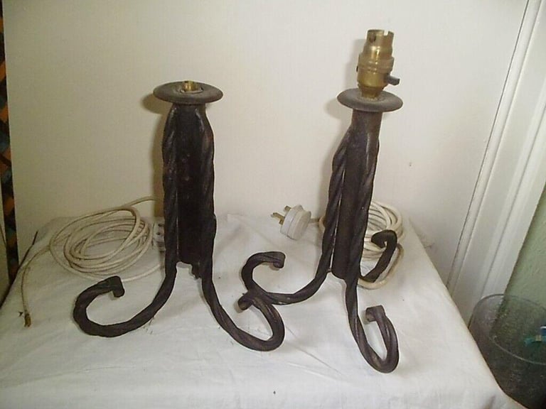 PAIR OF VINTAGE GOTHIC STYLE BLACK LAMPS.