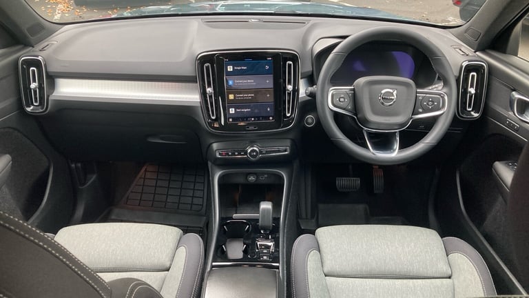 2022 Volvo XC40 2.0 B4P Plus Dark 5dr AWD Auto Petrol Estate Estate Petrol Automatic